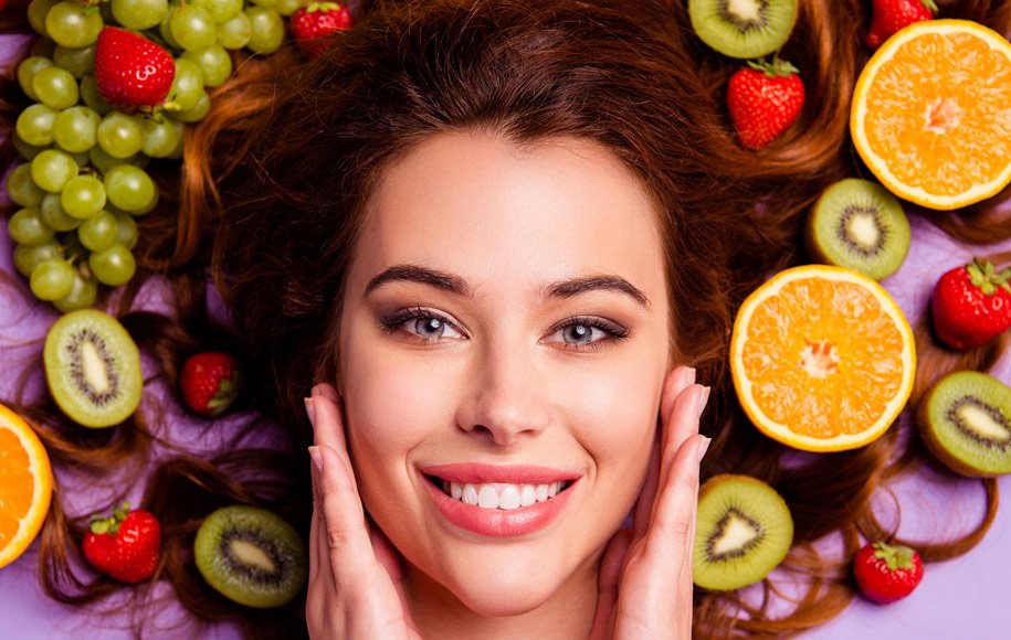 What are the best dietary recommendations for healthy skin?