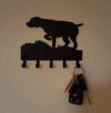 GSP on Point - German Shorthaired Pointer Key Holder for Wall - Small 6 inch Wide with 5 Hooks - Made in USA...
