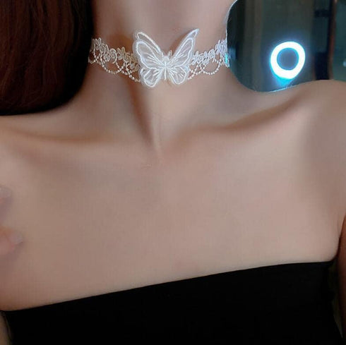 White Gothic Lace Butterfly Chain Collar Necklace Lace Pattern Choker Necklace Elegant Pure Beautiful Bride Wedding Accessories Vintage Neck Jewel...