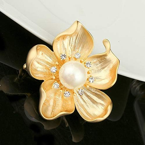 Yellow Flower White Pearl Brooch Gold Autumn Flower Pins Autumn Fall Flower Broach for Mother Wife GF Wedding Bridal Bouquet Party Charm Flower Pi...
