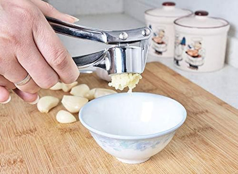 Garlic Press Mashed Garlic Crusher Peeler Chopper Garlic Puree Maker Heavy Duty Stainless Zinc Alloy...