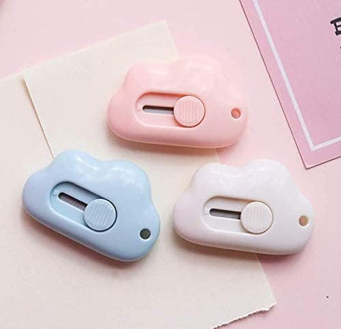 3 Pcs Cloud Shaped Mini Art Utility Knives Box Cutter Retractable Letter OpenerPortable, Suitable for Cutting Envelopes...