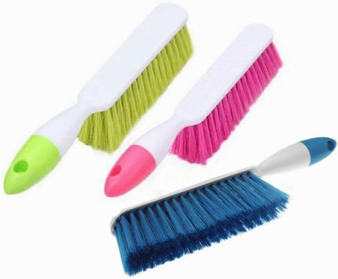 Soft Bristle Bed Sheets Sweeping Cleaning Brush with Long Hand, Counter Duster for Debris Hair Remover Desk Quilt Sofa Furniture, 3 Pack...