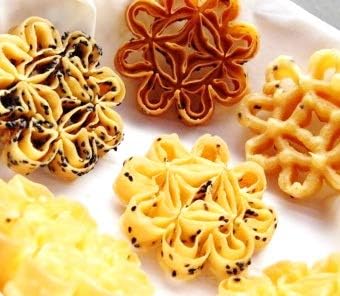 DOK JOK Brass Thai Flower Cookies Mold for Stylist Sunflower Crispy Biscuit Difference Size (8 cm)...