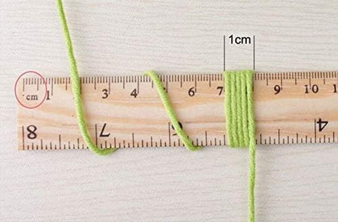 4 Rolls Comfy Blend Milk Yarn Plain Knitting Wool Soft Caddice Woolen Yarn Hand Spinning Fibre Wool Yarn Crochet Yarn Bulk Starter Kit for Colorfu...