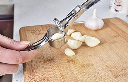 Garlic Press Mashed Garlic Crusher Peeler Chopper Garlic Puree Maker Heavy Duty Stainless Zinc Alloy...