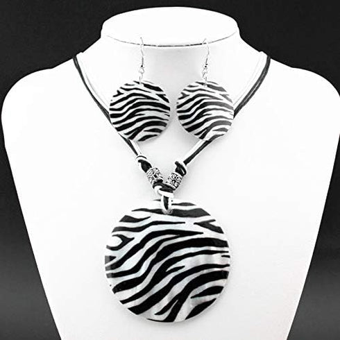 Zebra Stripes Shell Jewelry Set - Black and White Stripe Round Pendant Necklace and Earrings for Women Statement Stylish Jewelry...