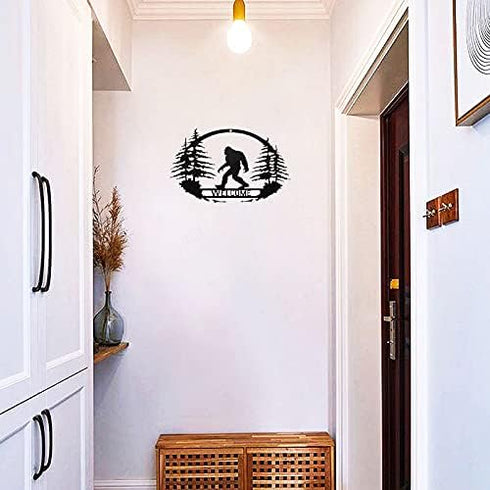 CINPIUK Bigfoot Wall Art Decor, Welcome Sasquatch Metal Sign Indoor Outdoor Farmhouse Christmas Wall Hanging Ornament Home Garden Yard Garage Deco...
