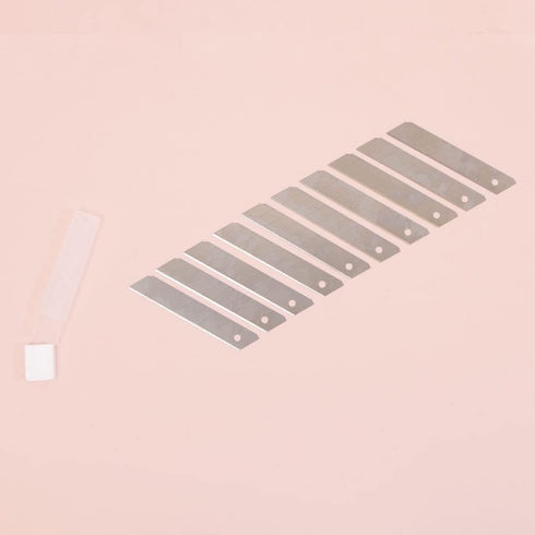 Craftelier - Pack 10 Replacement Blades Compatible with 18 cm Professional Cutter | Includes Protective Case for Blade Storage | Made of carbon st...