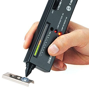 Diamond Tester,High Accuracy Jewelry Diamond Tester Professional Diamond Tester Pen Jeweler Tool for Novice and Expert - Diamond Selector II 9V Ba...