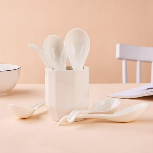 Porcelain Soup Spoons Set of 6, Ceramic Chinese Soup Spoons 6.6 Inch, Asian Soup Spoons, Japanese Ramen Spoons, White...