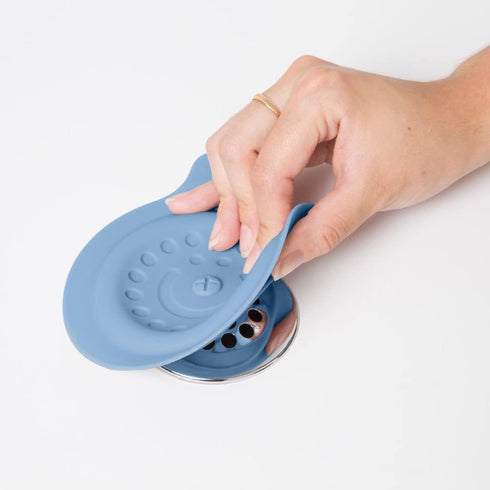 Ubbi Bathtub Drain Cover, Silicone Drain Stopper with Suction, Baby Bath Time Accessory, Cloudy Blue...