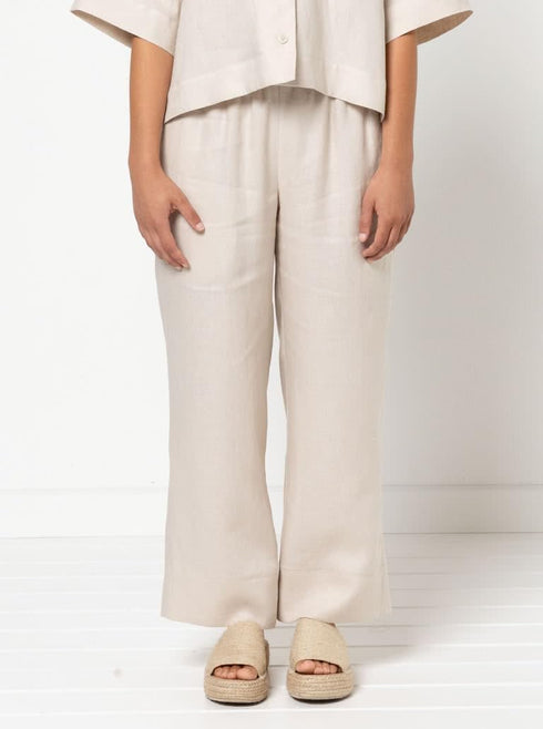Style Arc Sewing Pattern - Albie Woven Pant and Short (Sizes 10-22)...