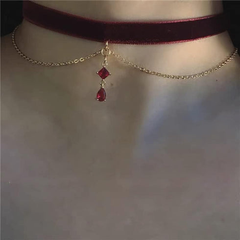 Fuqimanman2020 Gothic Black Velvet Red Pendant Choker Necklace for Women Lace Chokers Witch Bride Vampire Choker Necklace Aesthetic Jewelry...