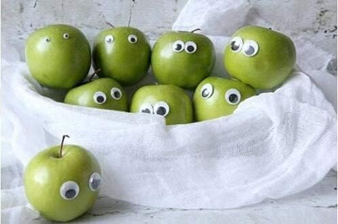 Googly Wiggle Eyes with Self Adhesive 700 Pieces Assorted Sizes 4 to 12mm DIY Scrapbooking Crafts Accessories...