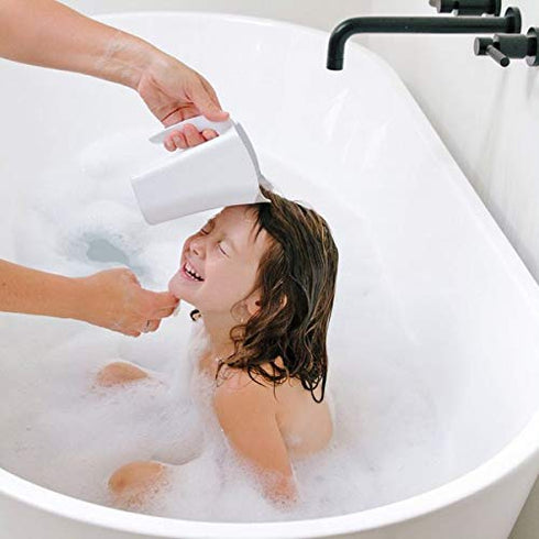 Ubbi Bath Rinse Cup for Babies & Toddlers, Baby Hair Rinse Cup, Newborn Bath Time Essential, Tear-Free Bath Accessory, White...