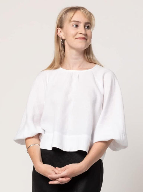 Style Arc Sewing Pattern - Verona Woven Top (Sizes 10-22)...