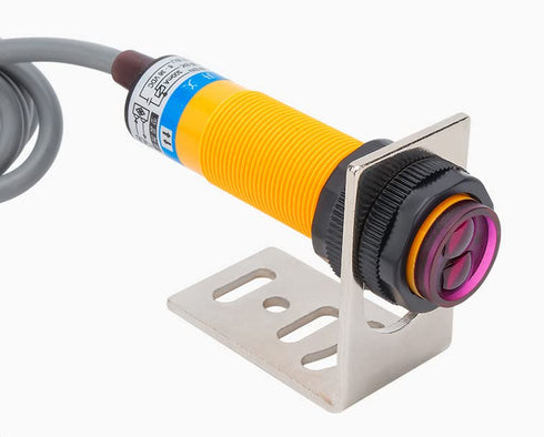 Heyiarbeit M18 Diffuse Photoelectric Switch Sensor Optical E3F-DS30C4 3 Lines NPN 30 cm Adjustable NPN Proximity Switch DC 6-36V...