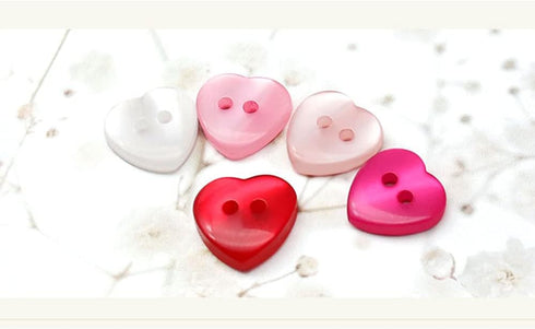 50 PCS Heart Multi-Color 2 Holes Resin Buttons Clothing Decoration Sewing Scrapbooking Card Making DIY (White,11.5mm)...