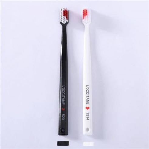 2pcs Toothbrushes Black and White Heart Shaped Couple Toothbrushes Eco Friendly Nano Toothbrushes Dental Care Brush Manual Toothbrushes Toothbrush...