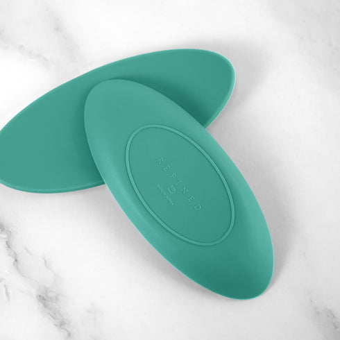 Carrotez Small Silicone Coffee Spoon Rest 2 pcs (0.2" x 1.6" x 3.74"), Spoon Holder Flexible almond-Shaped for Next to Coffee Maker - Kitchen Uten...