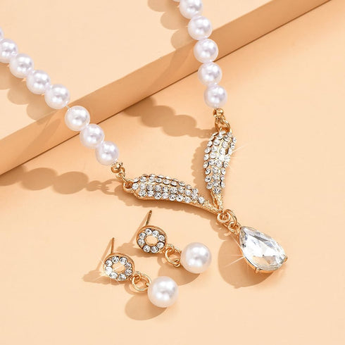 Pearl Bride Wedding Jewelry Set Pearl Bridal Necklace Bracelet Earrings Sets Rhinestone Choker Necklace Prom Costume Jewelry Set for Brides Brides...