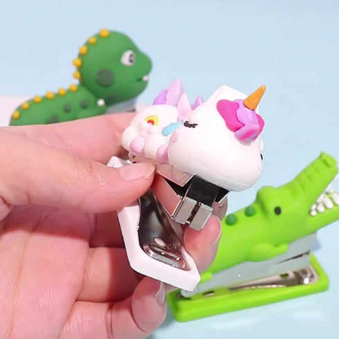 LALAFINA Stapler Cute Animal Silicone Stapler Students Hand Stapler Mini Handheld Stapler Portable Cartoon Stapler for Home Office...