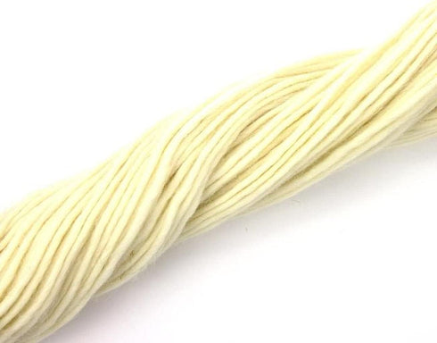 | Undyed White Cheviot Super Bulky (Chunky) Weight Yarn Hank | 200 Grams, Approx 130 Yards......