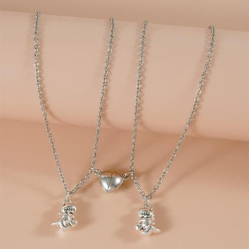 Magnetic Couples Necklace Set Friendship Dinosaur Matching Charm Pendant Necklace T-Rex Dinosaur Cute Animal Lover Jewelry for Couples Valentine's...