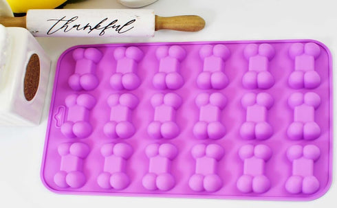 2 Set 3D Puppy Bone and Paw Chocolate Chip Silicone Mold, Dog Paw and Bone Candy Melt Fondant, Reusable, Easy to clean, Heat Resistant, Food-Grade...