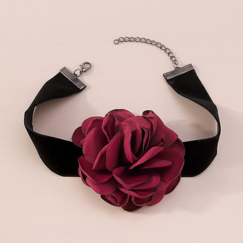 Dtja Vintage Rose Flower Choker Necklace for Women Girls Gothic Black Velvet Ribbon Camellia Blossom Charm Chain Adjustable Comfort Fit Retro Wedd...