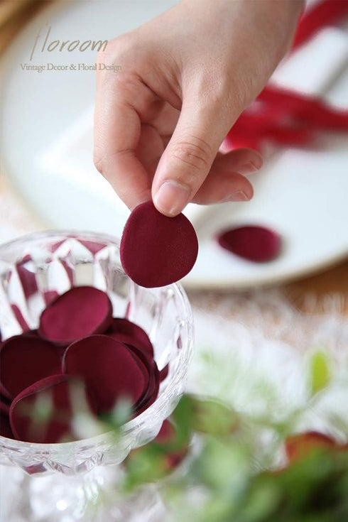 Floroom 300pcs Rose Petals Burgundy Faux Silk Flower Petals for Wedding Flower Girl Basket Aisle Scatter Dinner Table Centerpieces Party Confetti ...