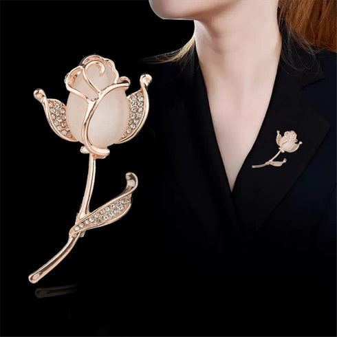 Rose Flower Brooch Elegant Shining Crystal Flower Brooches Opal Stone Rhinestone Lapel Pin for Wedding Bouquet Christmas Party Valentine’s Day Gif...