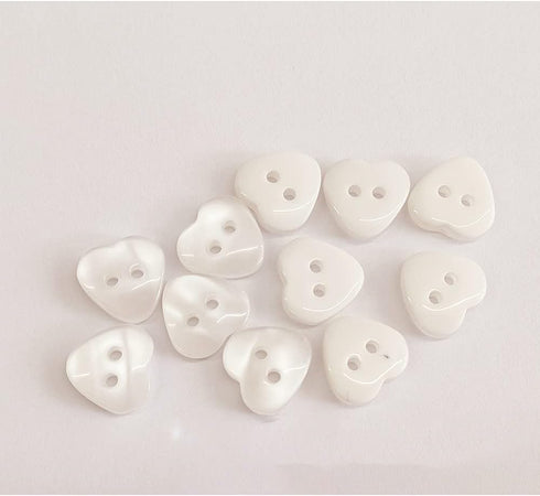 50 PCS Heart Multi-Color 2 Holes Resin Buttons Clothing Decoration Sewing Scrapbooking Card Making DIY (White,11.5mm)...