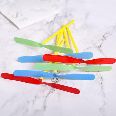 Kisangel Dragonfly Action Figure 40Pcs Plastic Dragonfly Toy Dragonfly Hand Rub Plastic Propeller Bamboo Dragonfly Copter for Outdoor Indoor (Rand...