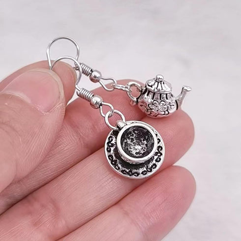 30 Pcs Metal Teapot Tea Cup Charms Pendants Mini Coffee Mug Pendants Vintage Tea Kettle Charms Bulk Pendant for DIY Crafts Bracelet Earrings Neckl...