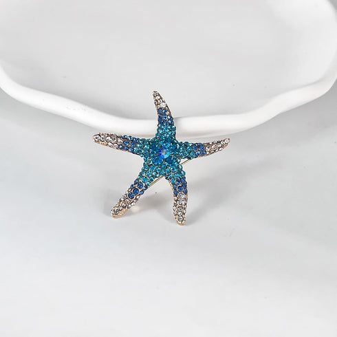 Cute Sea Starfish Lapel Brooch Pin Crystal Rhinestone Paved CZ Star Pins Clip Collar Hat Shirt Jacket Badge Backpack Clothes Accessorries Brooches...