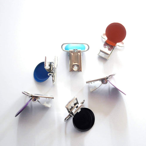 21 Enamel Metal Round Pacifier Clips/Garment Suspender Clips Baby Pacifier Clips for Making DIY Craft Supplies for Dummy Soother Bib Toy Holder Cl...
