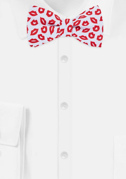 Jacob Alexander Men's Happy Valentine's Day Red Lips Kisses Pattern Freestyle Self-Tie Bow Tie - White...