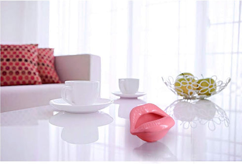 Creative Ceramic Cigarette Ashtrays with Lips Style Fashion Home Decorations?Pink?...