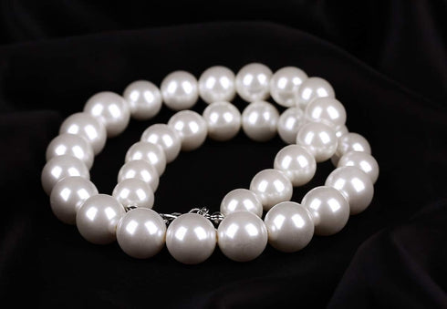 Pearl Necklace for Girls (White) Ecofriendly Synthetic-resin...
