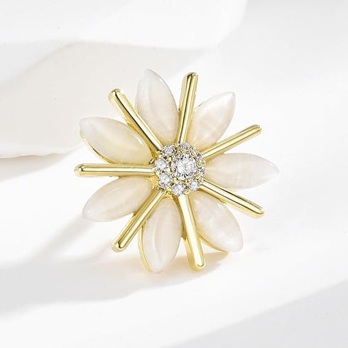 Rhinestone Flower Brooch for Women Crystal Flower Brooches Pin Rhinestone Flower Lapel Pin Valentine's Day Mother's Day Gift for Wife Mother...