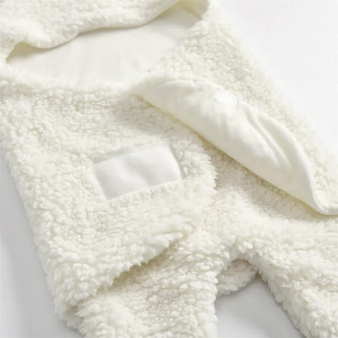 baby wrap blanket - Wrap your little one comfortably in our baby swaddle blanket - Blanket Baby Sleeping essential for a newborn...