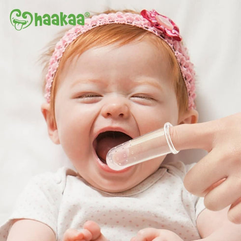 haakaa Silicone Baby Finger Toothbrush Set -360º Bristle for Baby Oral Gum Cleaning| Baby Teething Training| Newborn Oral Massager, BPA Free,2PK -...