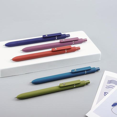 Smooth Writing Pens Aesthetic Pens Retractable Quick Dry Gel Ink Pens Fine Point 0.5mm Black Ink Gel Pens for Office School 5pcs Vintage Pens...