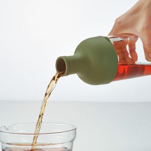Hario Cold Brew Tea Wine Bottle, 750ml, Olive Green...