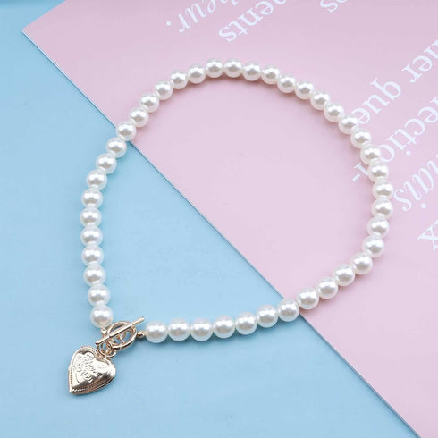 Vintage Heart Pendant Necklace Big Pearl Necklace Choker Gold Toggle Chain Necklaces Initial Letter Choker Necklace Jewelry for Women and Girls (H...