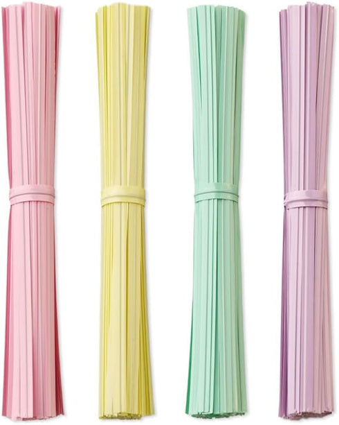 800 Pcs 6" Macaron Twist Ties with 1 Storage Box, Plastic 6 Inch Wire Ties for Bread Candy Cookies Bags, for Garden Household and Office Use, 4 Co...
