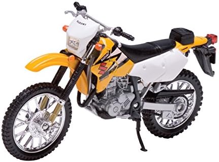 Welly Die Cast Motorcycle Yellow Suzuki DR-Z400S, 1:18 Scale...