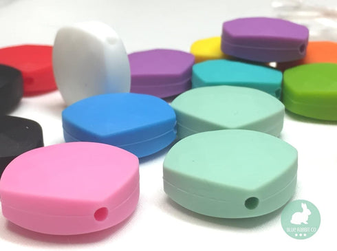 BLUE RABBIT CO Quadrate Silicone Beads for Keychain Making, Necklace, Bracelet (2cm x 2cm, Rainbow)...